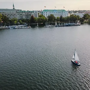Atlantic Hamburg, Autograph Collection Hambourg
