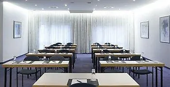 Intercityhotel Hamburg Altona Germany