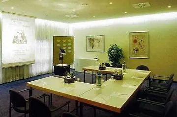 *** Hotel Intercityhotel Hamburg Altona Germany
