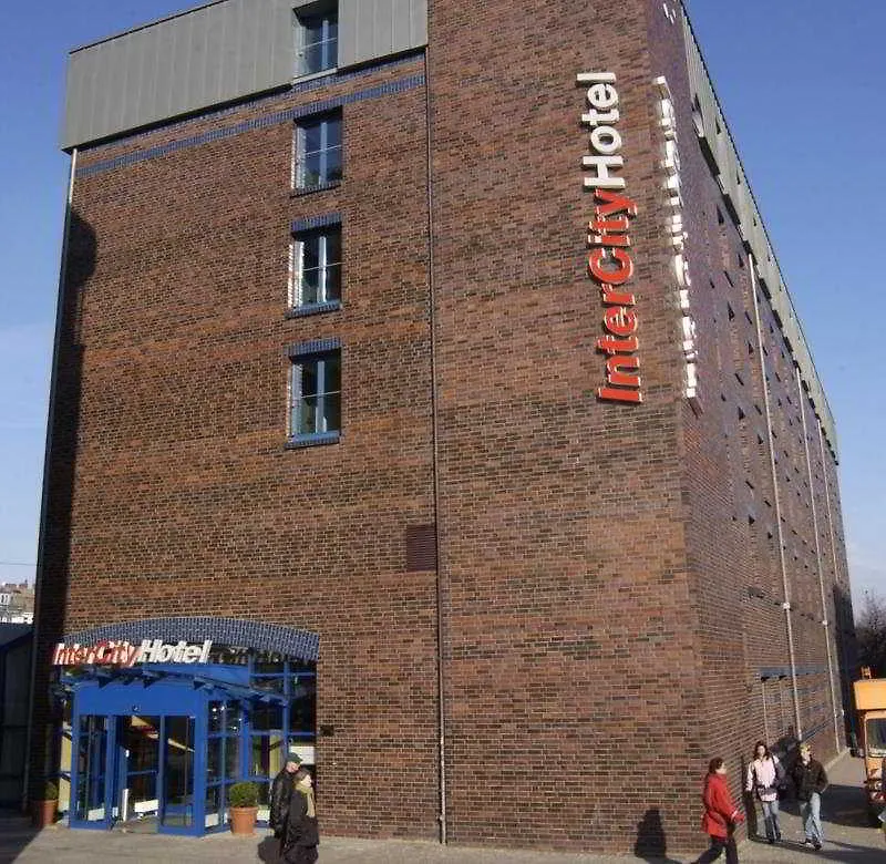 *** Hotel Intercityhotel Hamburg Altona Germany
