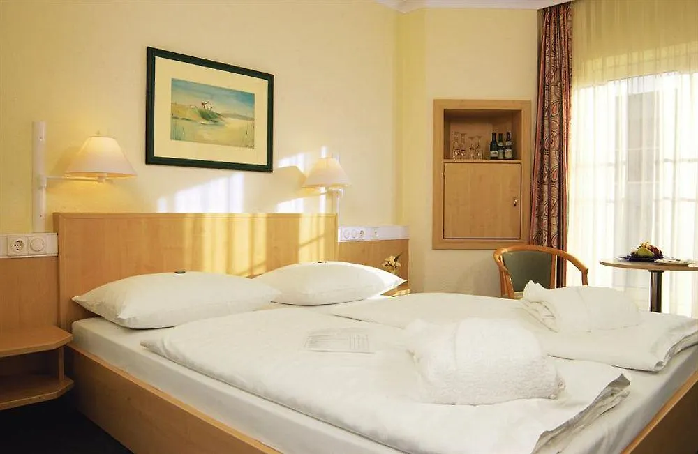 IntercityHotel Hamburg Altona Hotel
