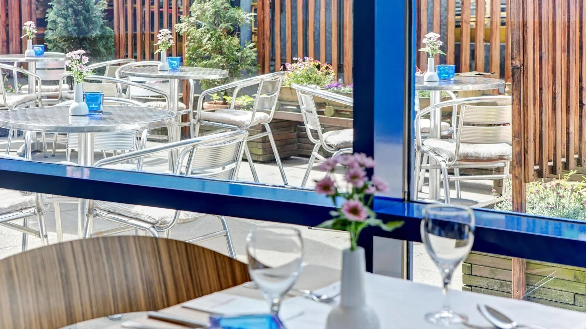 *** Hotel Intercityhotel Hamburg Altona Germany